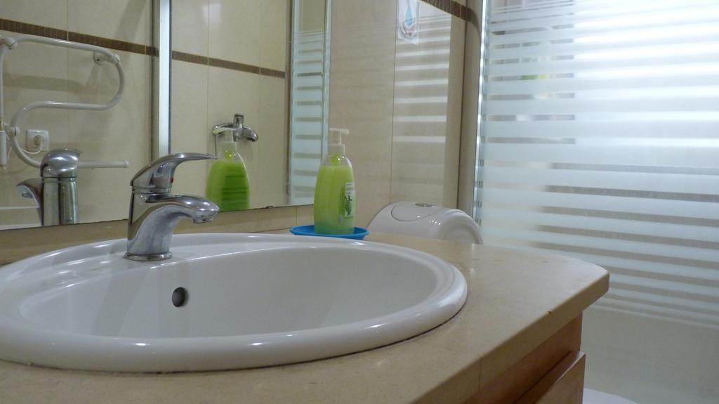 Azores Holidays House -B&B - Suites - Self Check-In Keyboard Ponta Delgada Exterior foto